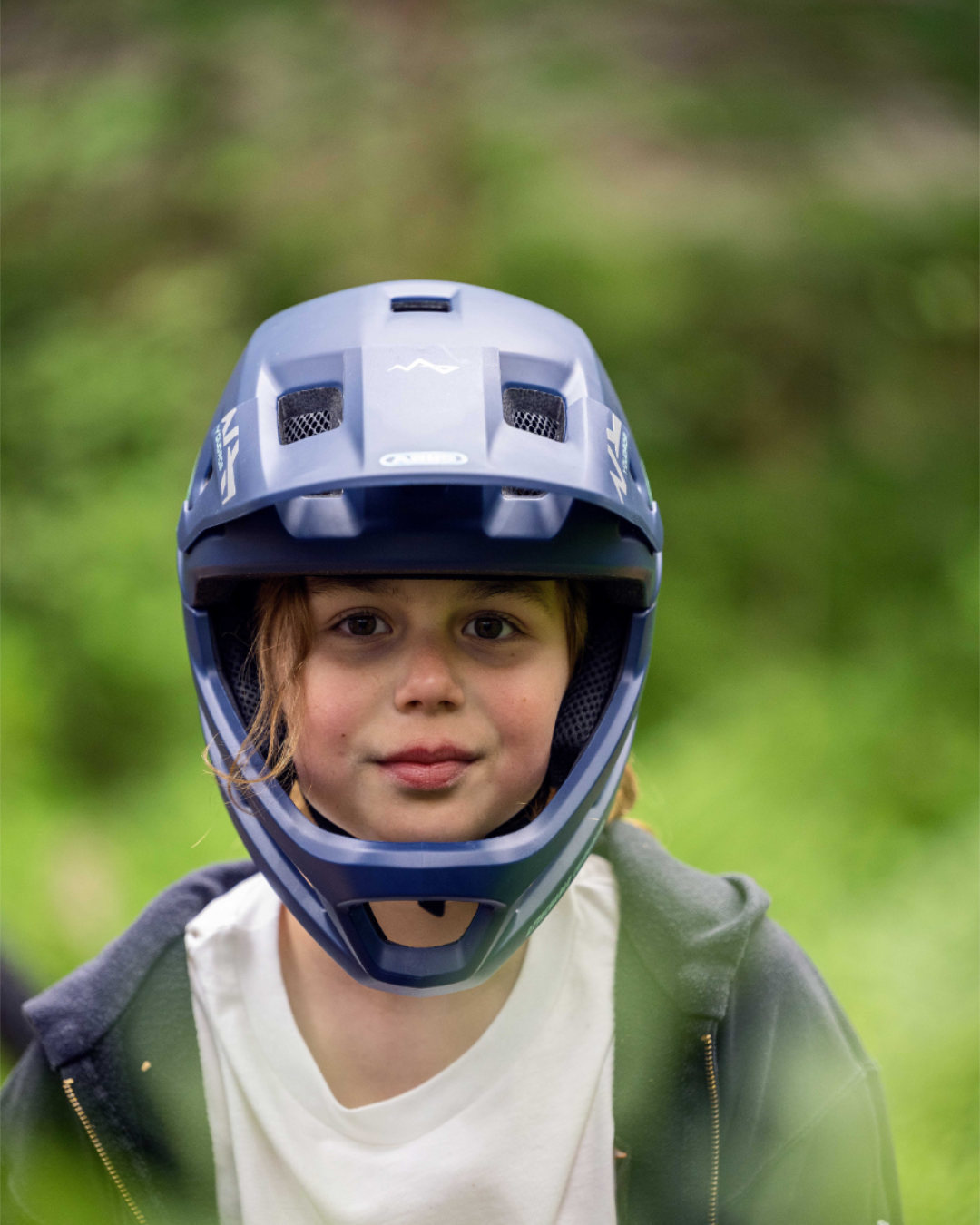 Abus YouDrop FF Fahrradhelm Kinder | dust grey