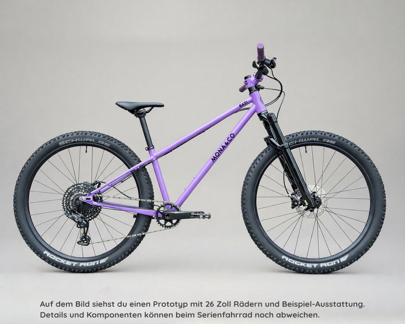 BAZI 2 Kinder-Mountainbike, 26 Zoll, lila Rahmen, Seitenansicht